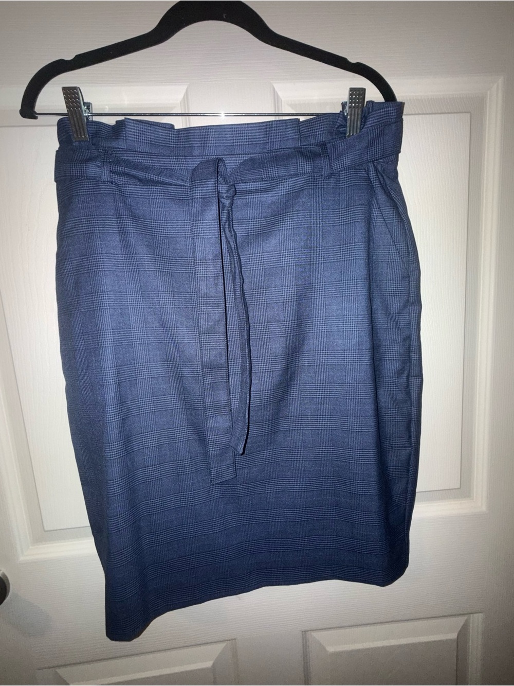 Banana Republic Blue Plaid Pencil Skirt with Waist Tie, Size 8P